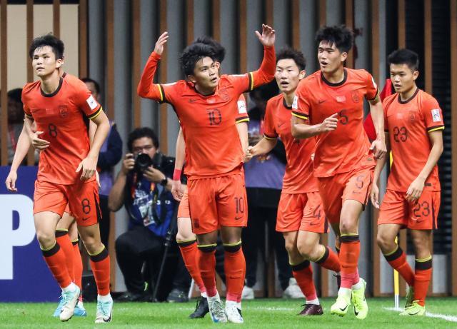 马德兴：国青战术成功取开门红 着眼未来手里留牌