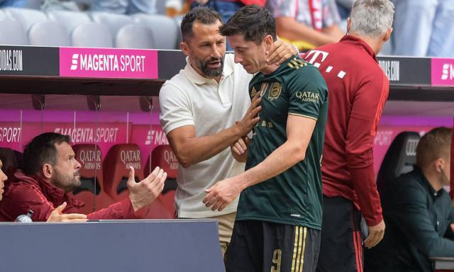 v体育-萨利哈米季奇：莱万想要离队 他拒绝了续约报价