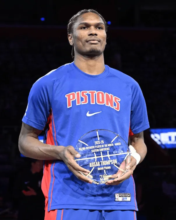 v体育-防守悍将！活塞官方：恭喜奥萨尔当选东部月度最佳防守球员